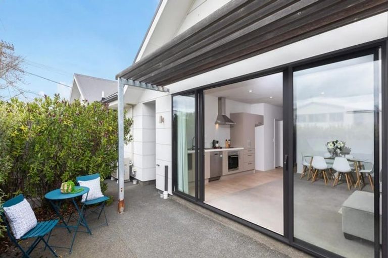 Photo of property in 29b Clarence Street South, Addington, Christchurch, 8024