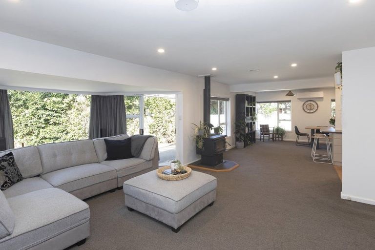 Photo of property in 76 Isleworth Road, Bishopdale, Christchurch, 8053