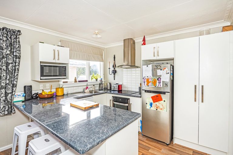 Photo of property in 57 Stuart Street, Holmes Hill, Oamaru, 9401