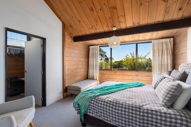 Photo of property in 106 Mccormacks Bay Road, Mount Pleasant, Christchurch, 8081