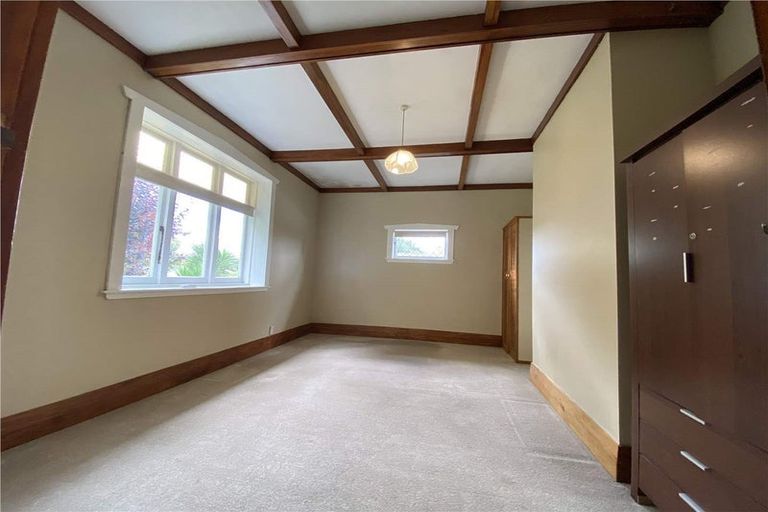 Photo of property in 5 Oak Street, Royal Oak, Auckland, 1023