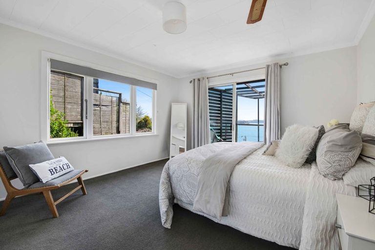 Photo of property in 1099 Whangaparaoa Road, Tindalls Beach, Whangaparaoa, 0930