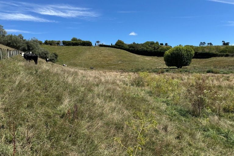 Photo of property in 165 Breckenridge Road, Puketapu, Napier, 4183