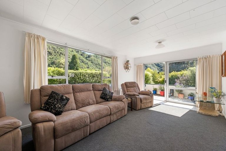 Photo of property in 6 The Anchorage, Waikawa, Picton, 7220