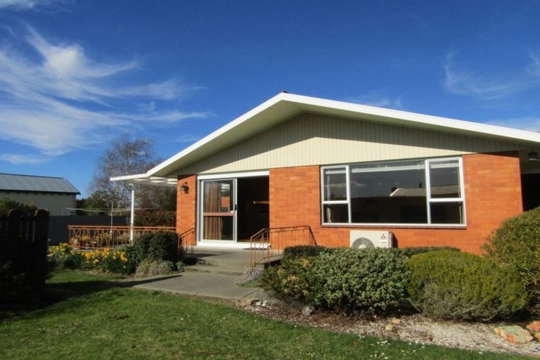 Photo of property in 12 George Street, Waimate, 7924