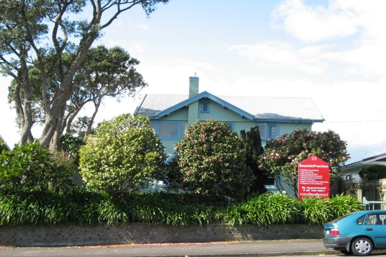 Photo of property in 23 Nobs Line, Strandon, New Plymouth, 4312
