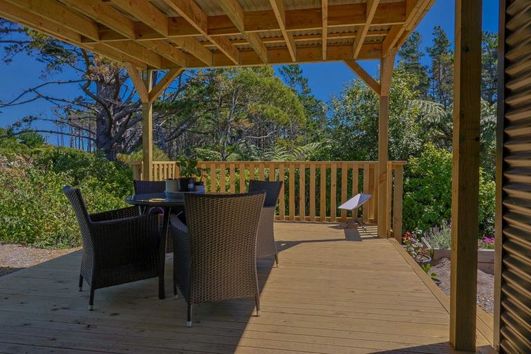 Photo of property in 245 Horokiwi Road, Horokiwi, Wellington, 5016