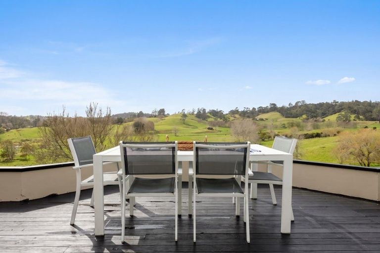 Photo of property in 31 Frost Road, Waitoki, Kaukapakapa, 0871