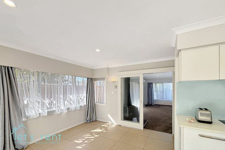 Photo of property in 8 Coulthard Terrace, Opaheke, Papakura, 2113