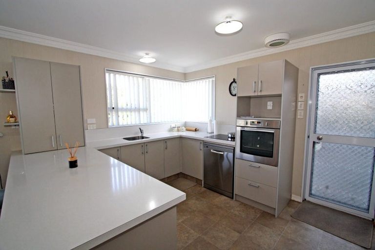 Photo of property in 145 Mangorei Road, Merrilands, New Plymouth, 4312