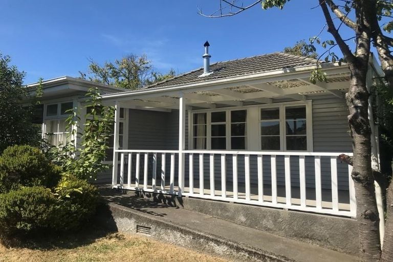 Photo of property in 30 Otara Street, Ilam, Christchurch, 8053