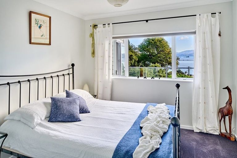Photo of property in 61 Walter Road, Lowry Bay, Lower Hutt, 5013