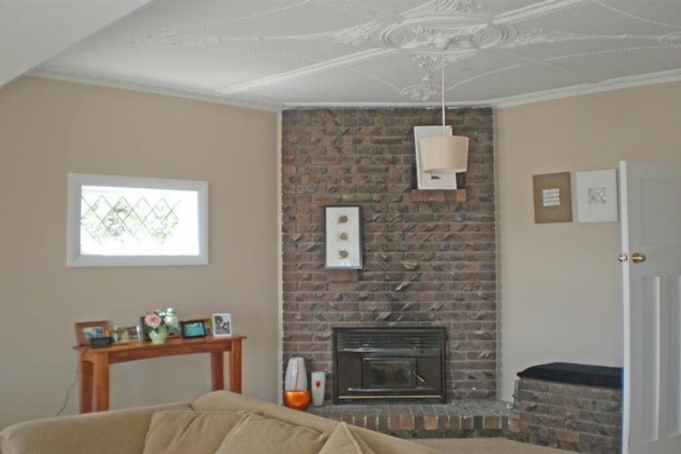 Photo of property in 106 Totara Road, Miramar, Wellington, 6022