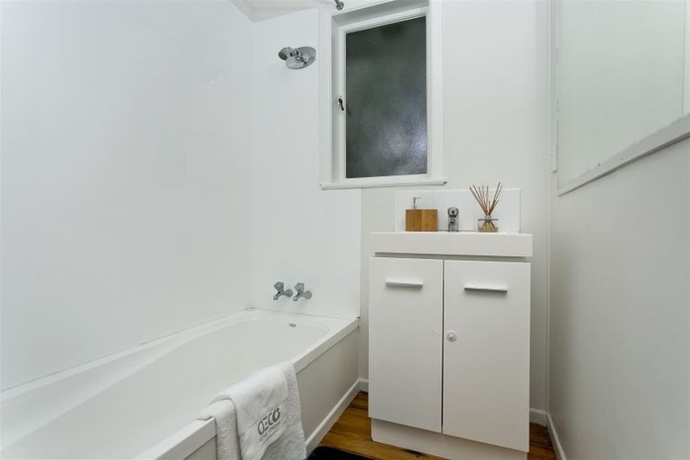 Photo of property in 1/38 Kirton Crescent, Manurewa, Auckland, 2102