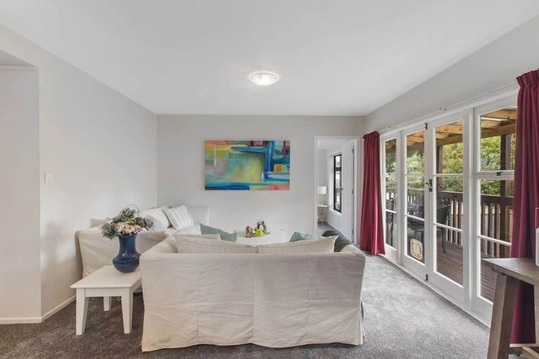 Photo of property in 37 Chorley Avenue, Massey, Auckland, 0614