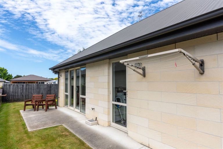 Photo of property in 4/22 Victoria Street, Rangiora, 7400