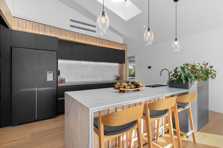 Photo of property in 71 West Meadows Drive, Wanaka, 9305