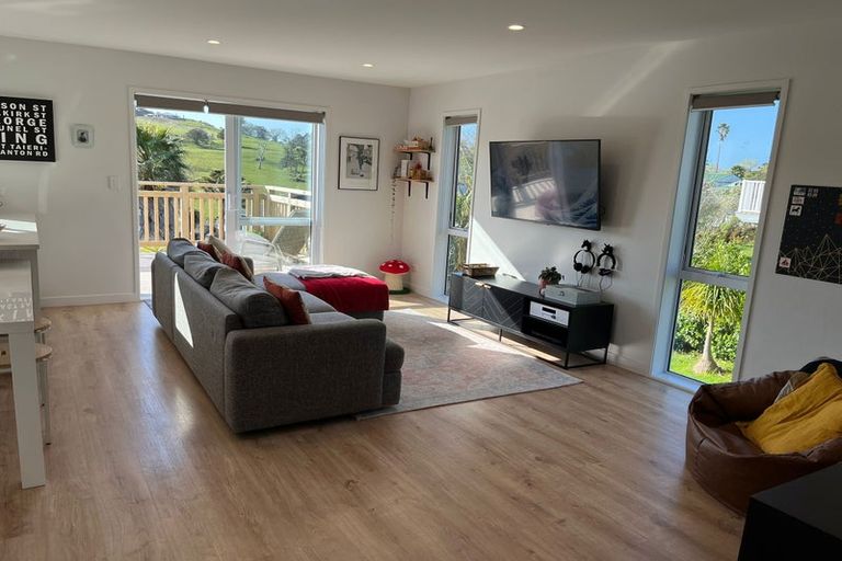 Photo of property in 15 Ash Grove, Maungaturoto, 0520