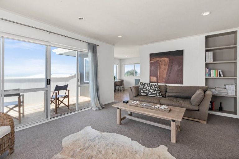 Photo of property in 243 Clifton Road, Te Awanga, 4102