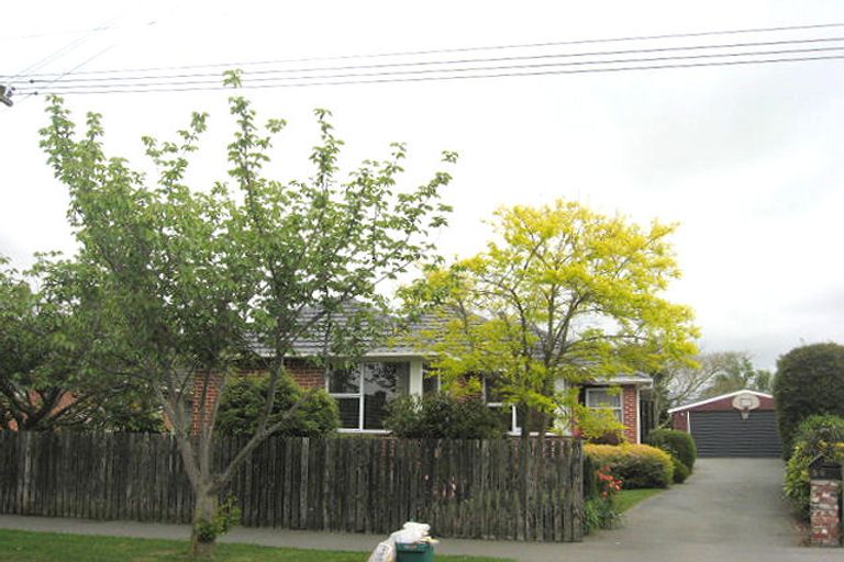 Photo of property in 59 Liverton Crescent, Bishopdale, Christchurch, 8053