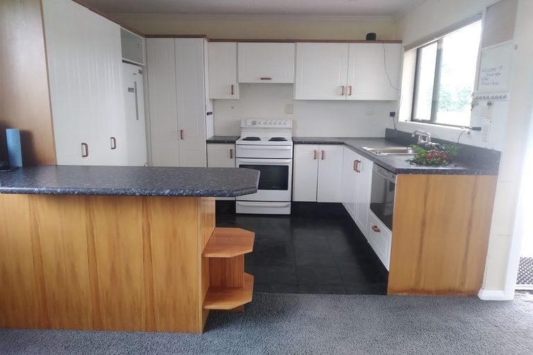 Photo of property in 16 Severn Street, Green Island, Dunedin, 9018