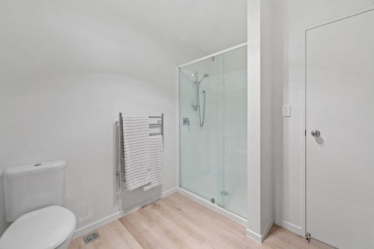 Photo of property in 27 Tuuhura Road, Pukekohe, 2120