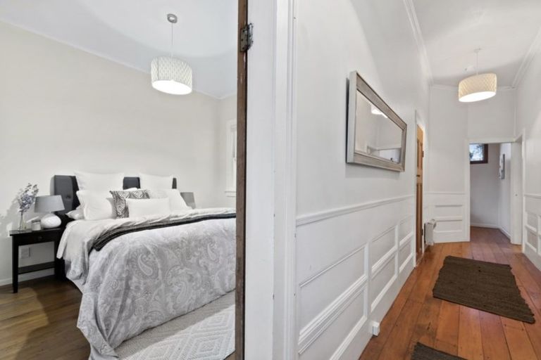 Photo of property in 9 High Street, Devonport, Auckland, 0624