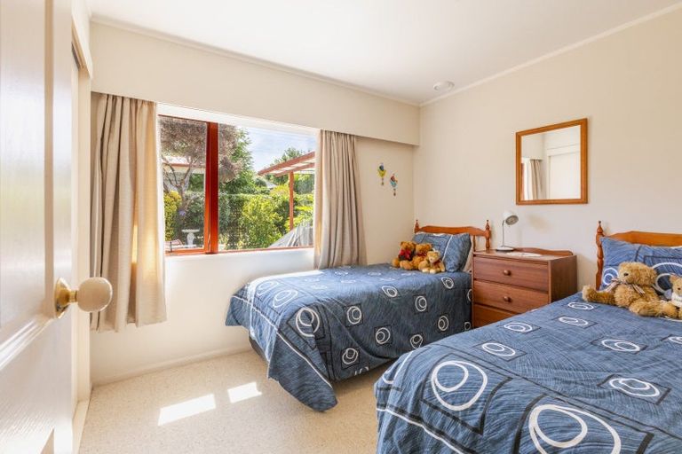 Photo of property in 41 Domain Road, Waipawa, 4210