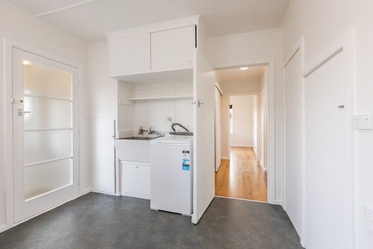 Photo of property in 1/11 Meeanee Quay, Westshore, Napier, 4110