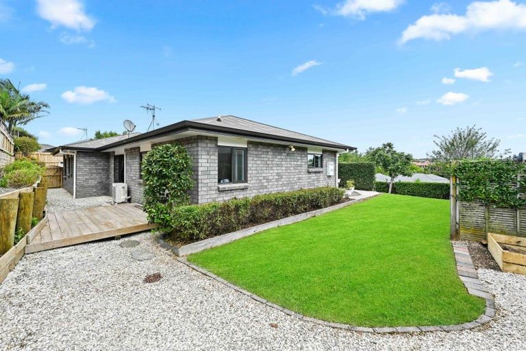 Photo of property in 30 Pointon Glade, Grandview Heights, Hamilton, 3200