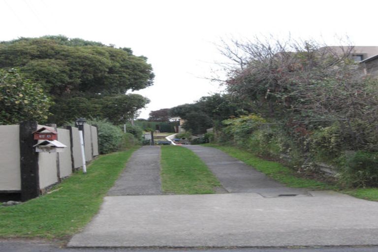 Photo of property in 16a Karaka Grove, Raumati Beach, Paraparaumu, 5032