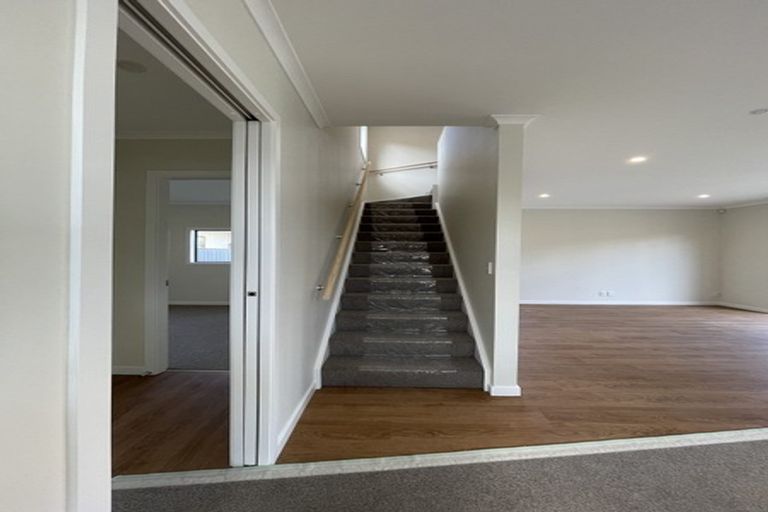 Photo of property in 392a Cambridge Terrace, Naenae, Lower Hutt, 5011