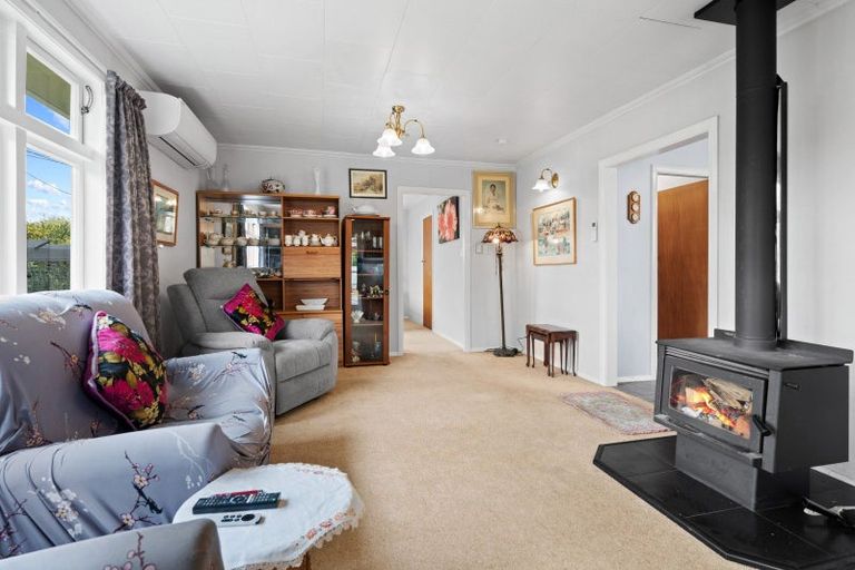 Photo of property in 37 Gordon Street, Lansdowne, Masterton, 5810