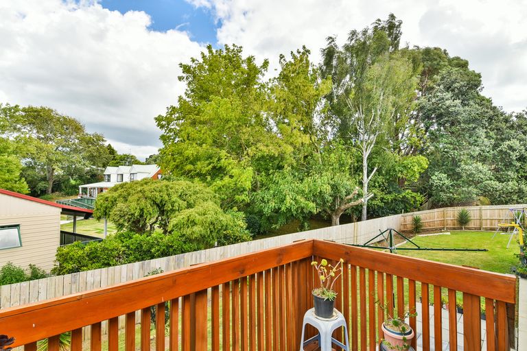 Photo of property in 19 Reremanu Place, Weymouth, Auckland, 2103