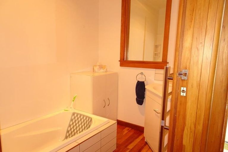 Photo of property in 701 Alexandra Street, Parkvale, Hastings, 4122