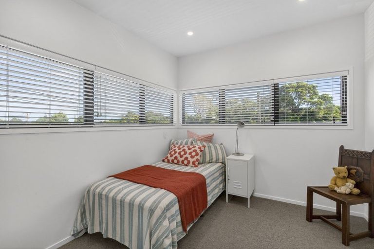 Photo of property in 9 Mount Edgecumbe Street, New Plymouth, 4310