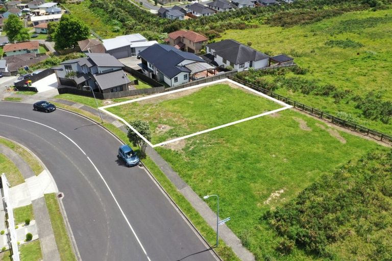 Photo of property in 145 Keri Vista Rise, Papakura, 2110