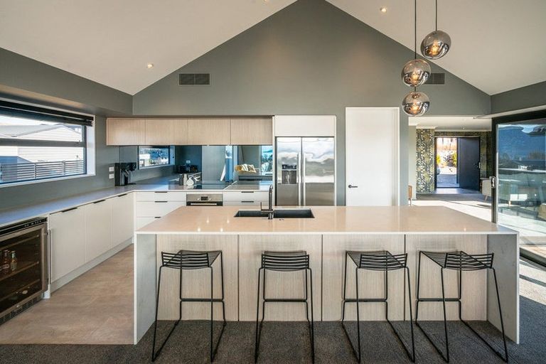 Photo of property in 17 Mistake Drive, Lake Tekapo, 7999