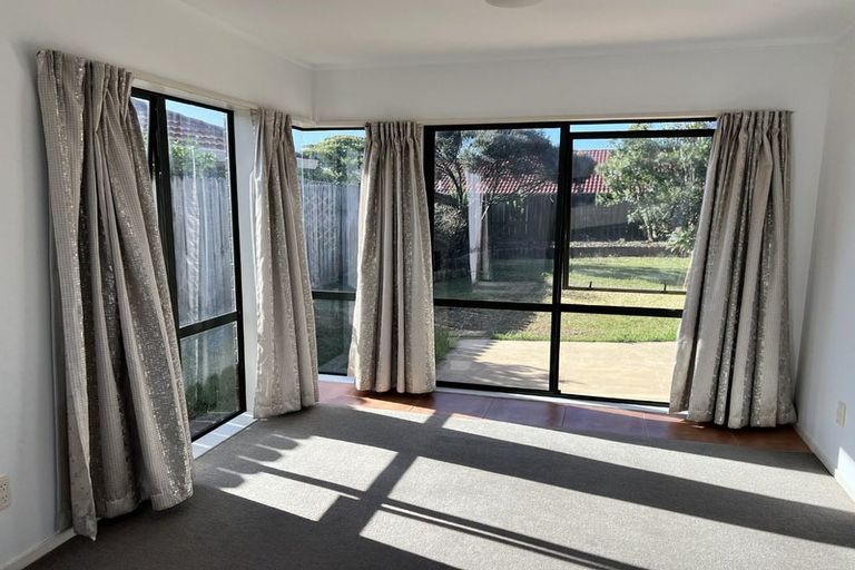 Photo of property in 34 Elderberry Road, Burswood, Auckland, 2013