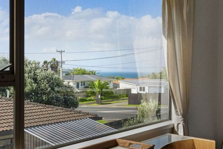 Photo of property in 820 Whangaparaoa Road, Manly, Whangaparaoa, 0930