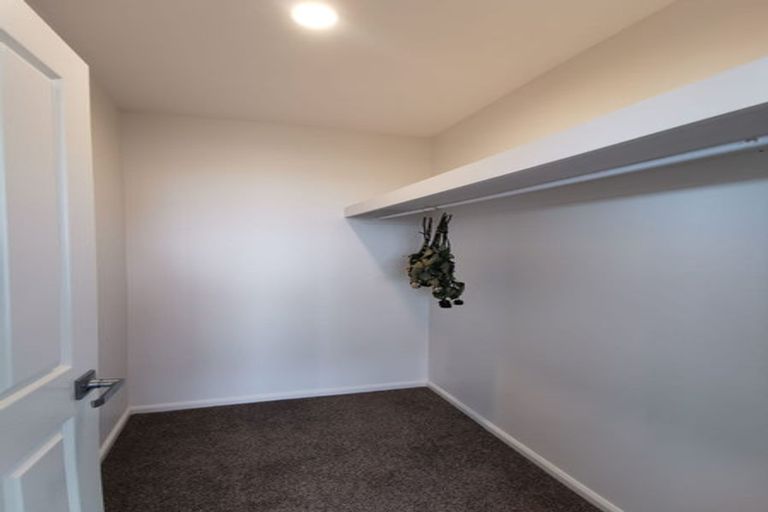 Photo of property in 5 Gilders Grove, Heathcote Valley, Christchurch, 8022