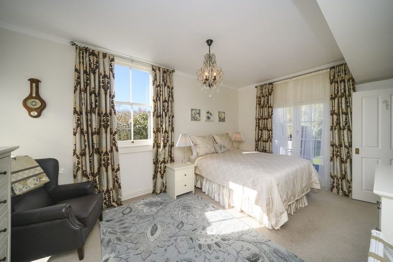 Photo of property in 130 Newbury Line, Newbury, Palmerston North, 4478