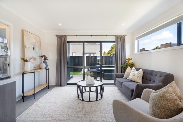 Photo of property in 38 Mawai Hakona Drive, Wallaceville, Upper Hutt, 5018