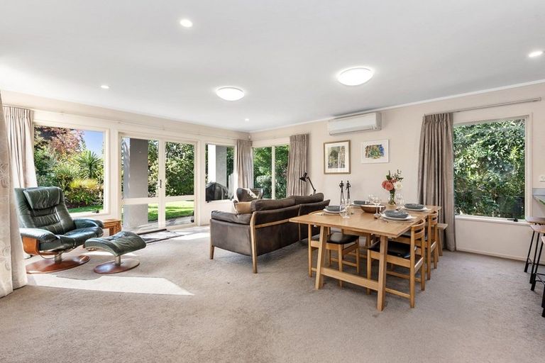 Photo of property in 1 Earls Court, Hillcrest, Hamilton, 3216