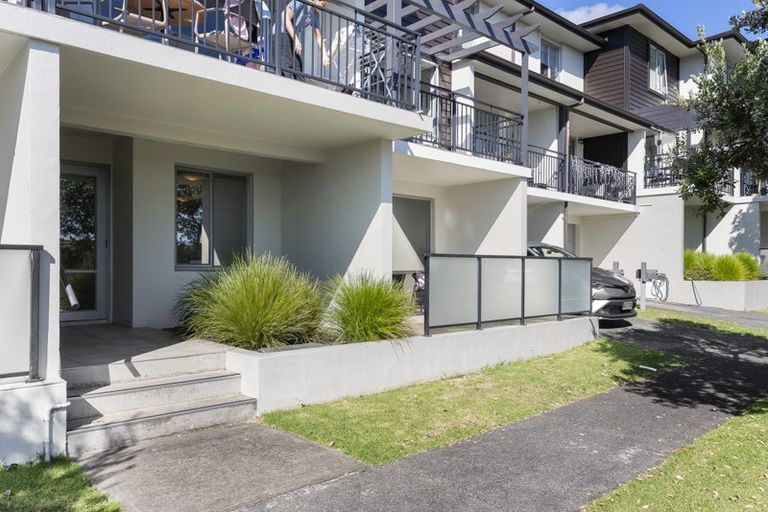 Photo of property in 1/15 Waihi Way, East Tamaki, Auckland, 2013