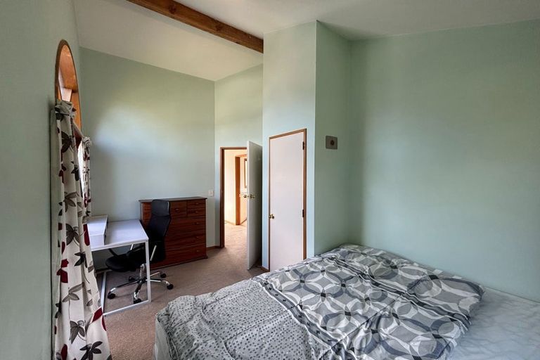 Photo of property in 27b Hallenstein Street, Queenstown, 9300