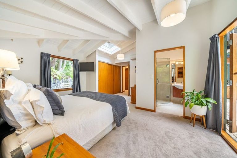 Photo of property in 30c Chatsworth Road, Silverstream, Upper Hutt, 5019