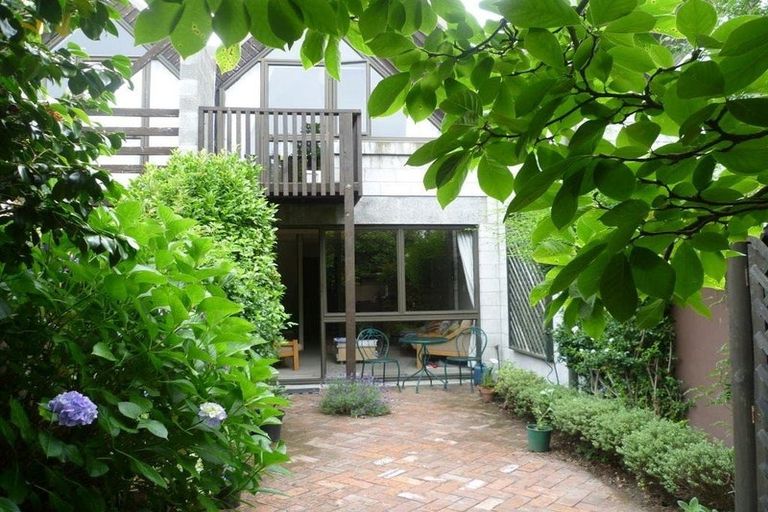 Photo of property in 3/67 Saint Albans Street, St Albans, Christchurch, 8014