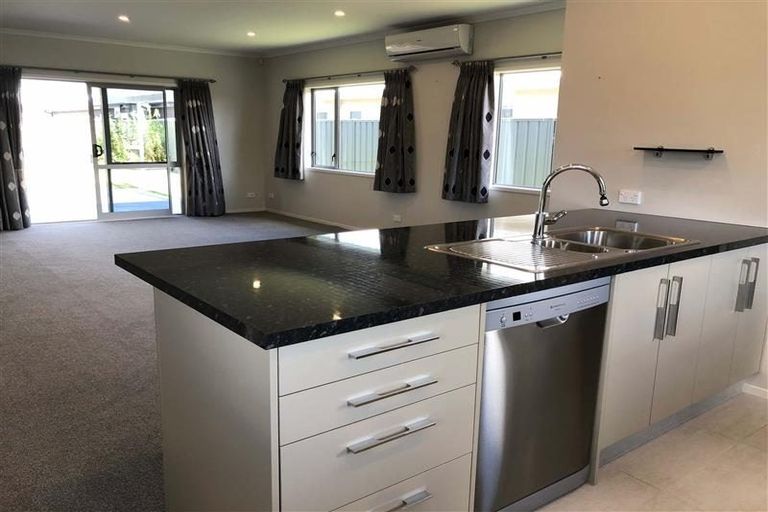 Photo of property in 17 Drake Crescent, Awatoto, Napier, 4110