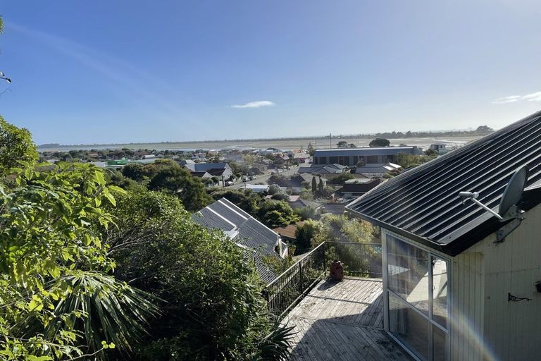 Photo of property in 8 Ball Lane, Redcliffs, Christchurch, 8081